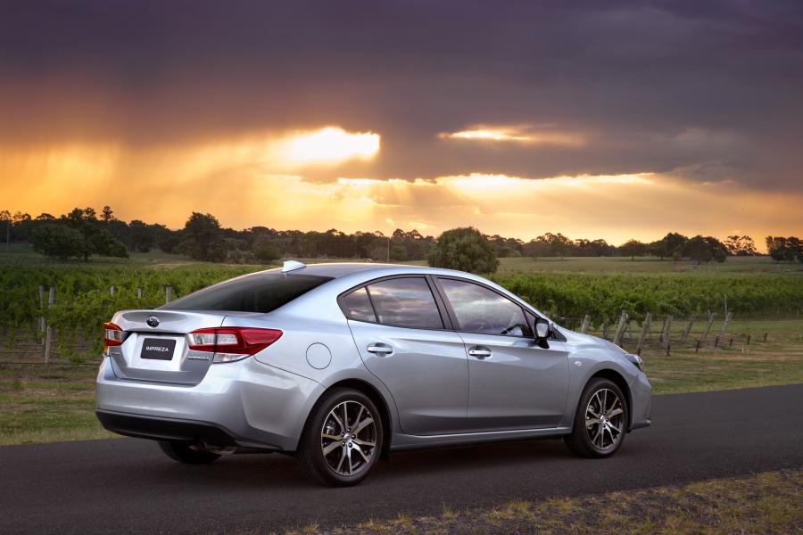  Subaru Impreza Sedan 2.0i 2016 года  (AU) (фото 3 из 10)